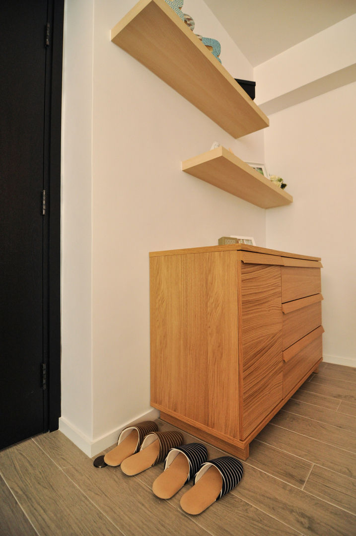 Shoes Cabinet homify Living room Storage