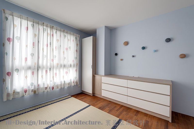 二樓兒童房 Hi+Design/Interior.Architecture. 寰邑空間設計 Modern nursery/kids room