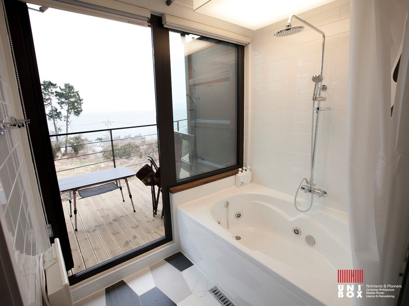 Couple Room Interior View (주)감동C&D 유니박스 상업공간 호텔