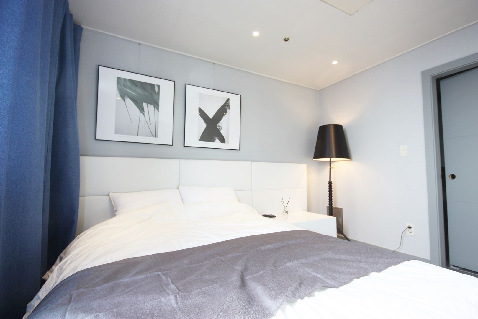 일산 22평 호텔 같은 싱글남 홈스타일링 , homelatte homelatte Modern style bedroom