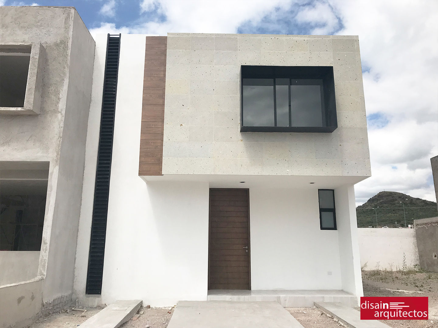 Casa Nõbu homify Casas modernas Madera Acabado en madera