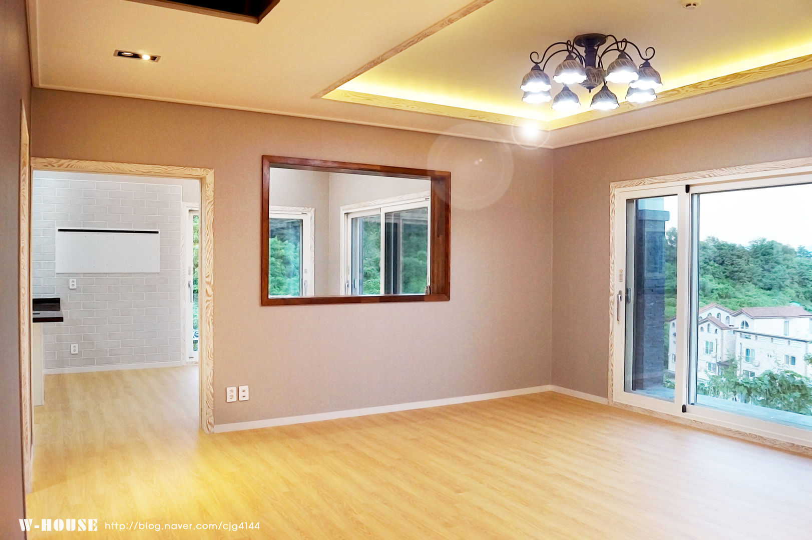 오창 50평형 ALC전원주택, W-HOUSE W-HOUSE Scandinavian style living room Solid Wood Multicolored