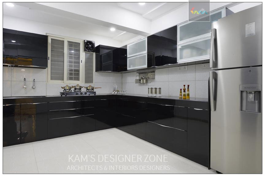 Flat interior design of Mr. Sanjay Agarwal, KAMS DESIGNER ZONE KAMS DESIGNER ZONE ครัวบิลท์อิน