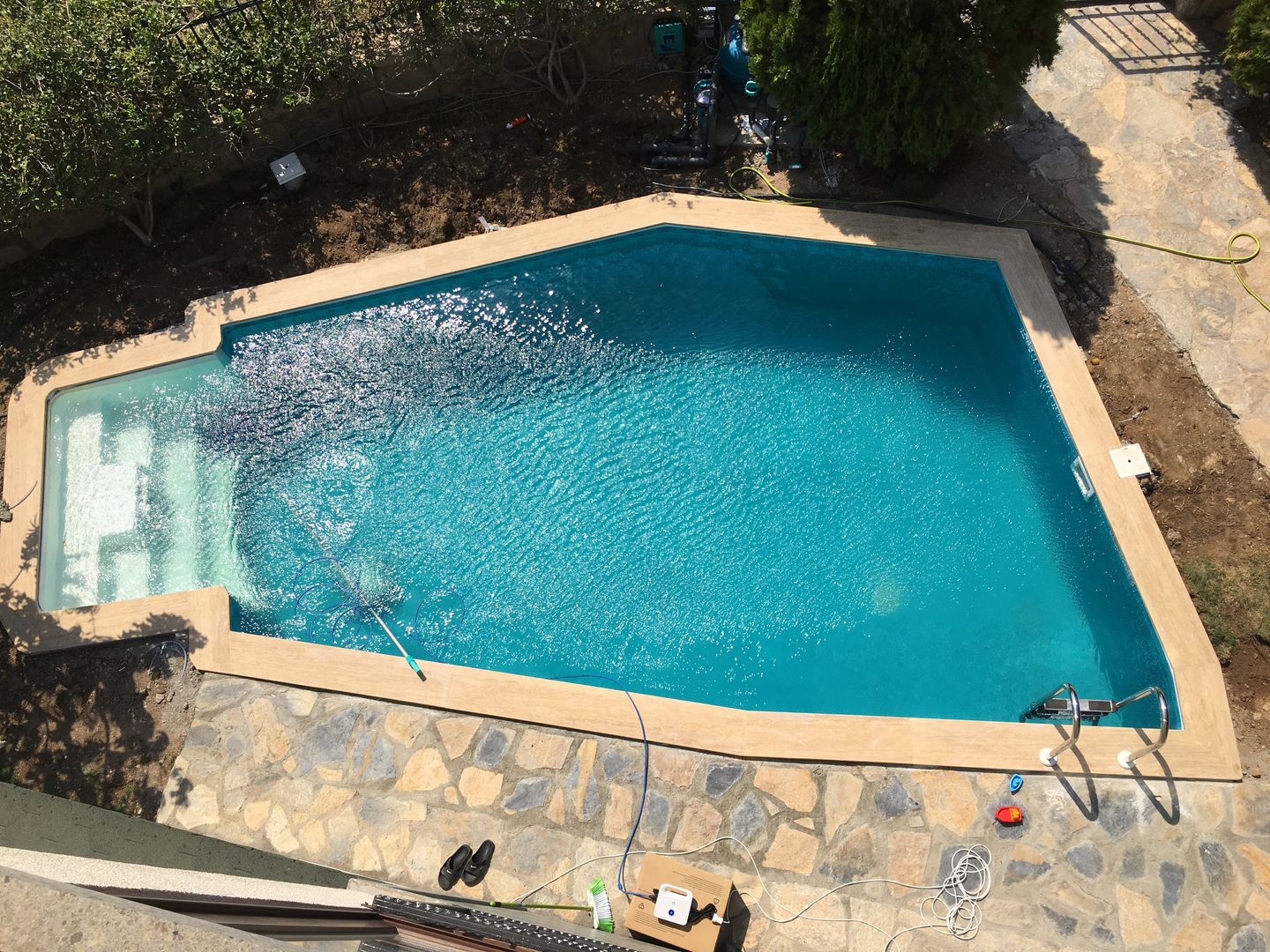 Villa havuz Yapımı/Bitez, Sıdar Pool&Dome Yüzme Havuzları ve Şişme Kapamalar Sıdar Pool&Dome Yüzme Havuzları ve Şişme Kapamalar Giardino con piscina Ferro / Acciaio