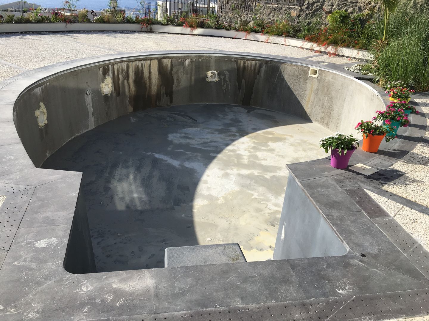 K. A. - Yalıkavak, Sıdar Pool&Dome Yüzme Havuzları ve Şişme Kapamalar Sıdar Pool&Dome Yüzme Havuzları ve Şişme Kapamalar Giardino con piscina