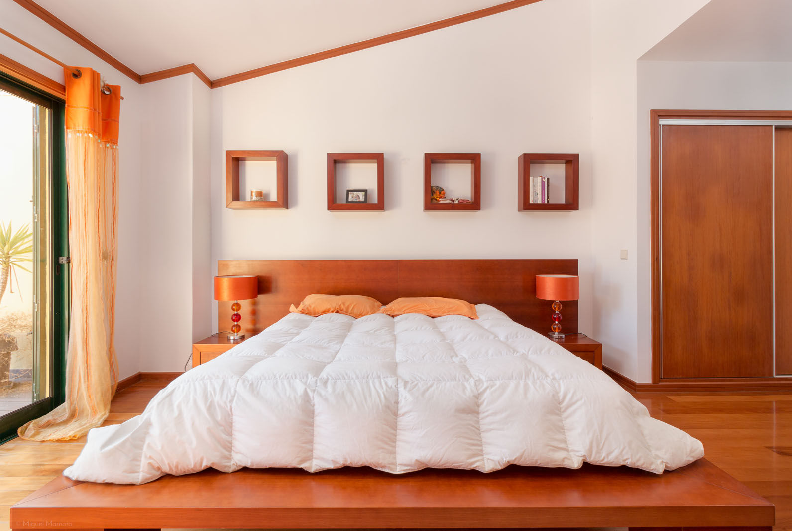 Moradia Mira Villas, Miguel Marnoto - Fotografia Miguel Marnoto - Fotografia Modern style bedroom