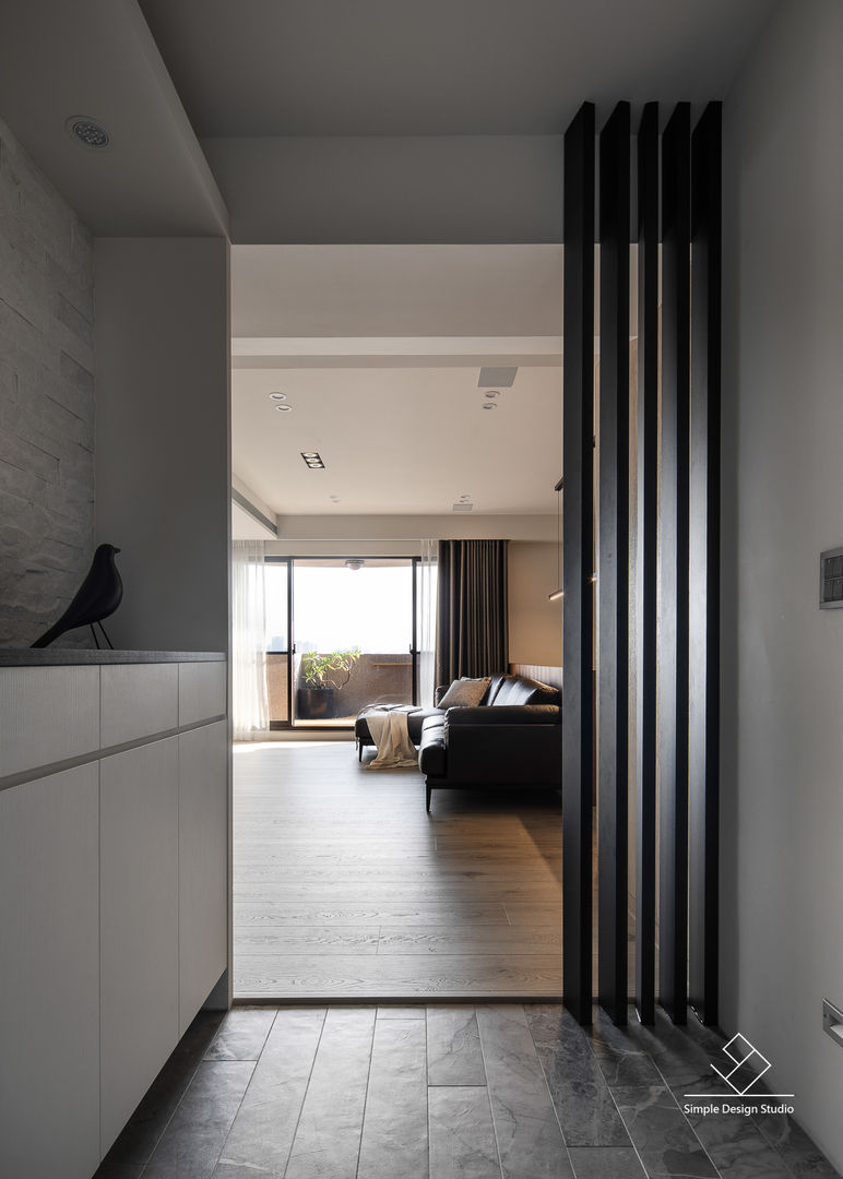 玄關 極簡室內設計 Simple Design Studio 現代風玄關、走廊與階梯 玄關,鐵件,格柵