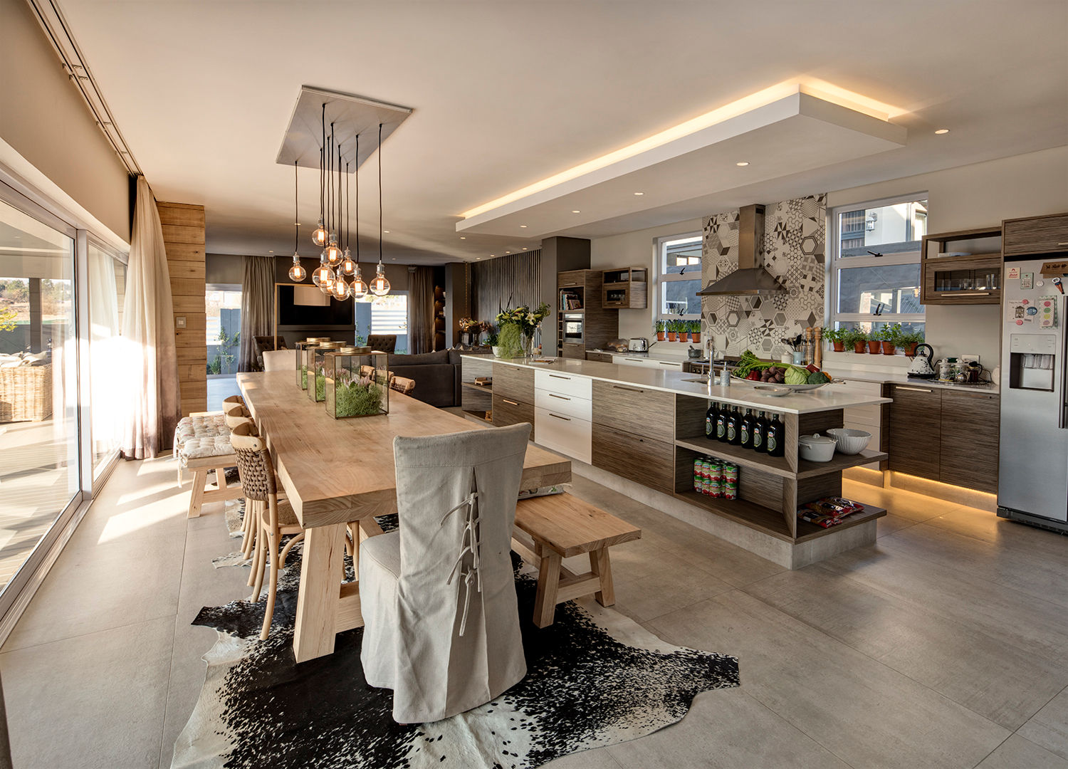 House Dos Santos, Spegash Interiors Spegash Interiors Esszimmer im Landhausstil