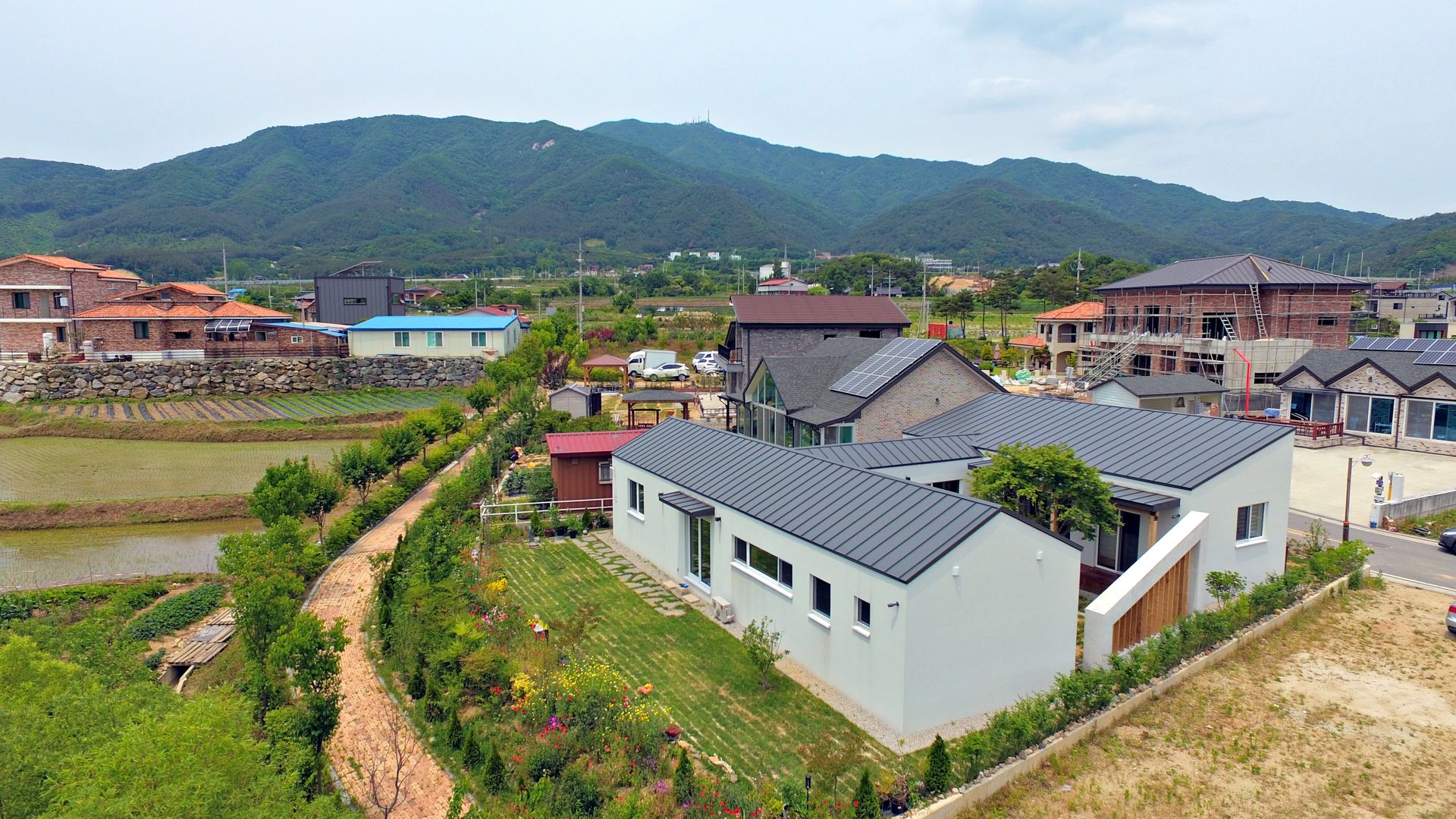 삼시세끼 하우스 *2017 전북건축문화상 금상*, 건축스튜디오 사람 건축스튜디오 사람 모던스타일 주택