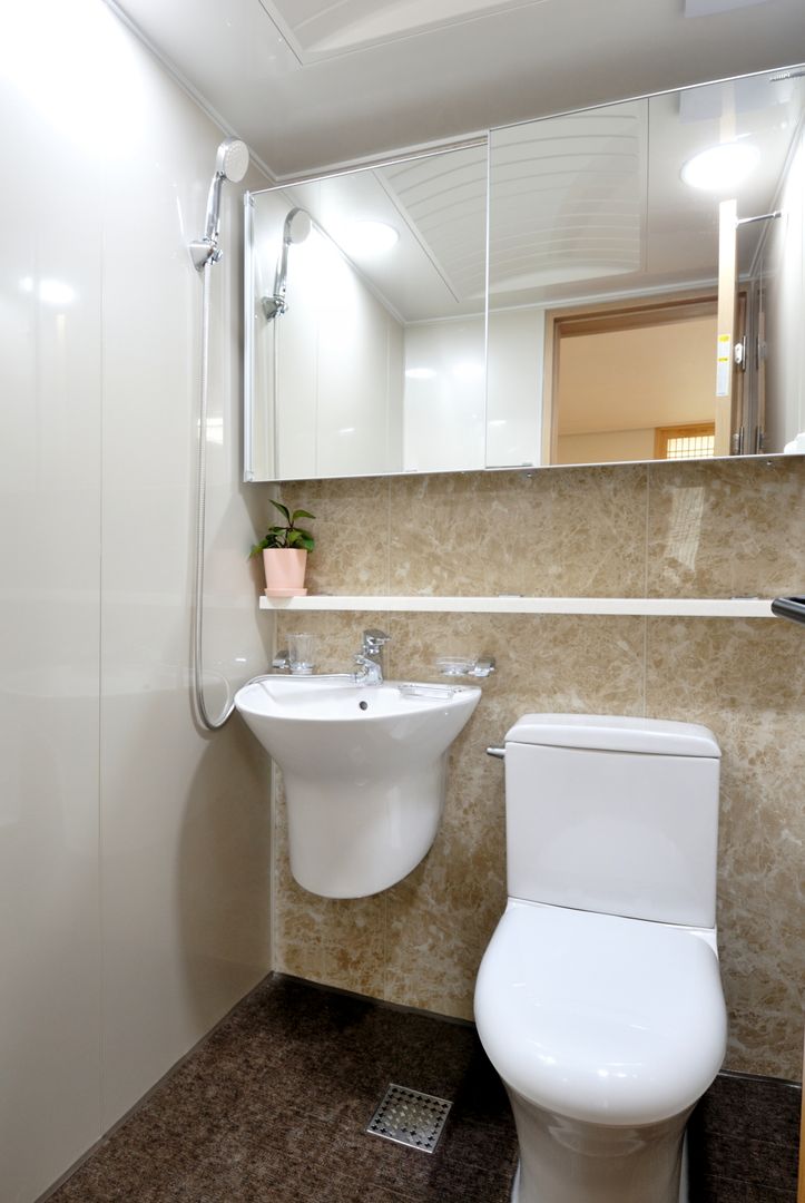 신목동 3단지 한옥스타일 아파트 인테리어, (주)더블유디자인 (주)더블유디자인 Modern bathroom