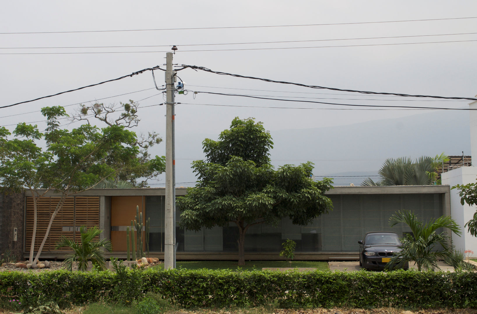 Casa Entre Patios, XXStudio XXStudio Country house Concrete