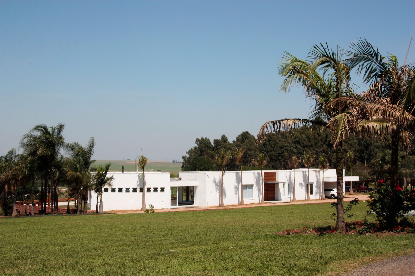 Casa JP, R|7 Mila Ricetti Arquitetos Associados R|7 Mila Ricetti Arquitetos Associados Casas modernas