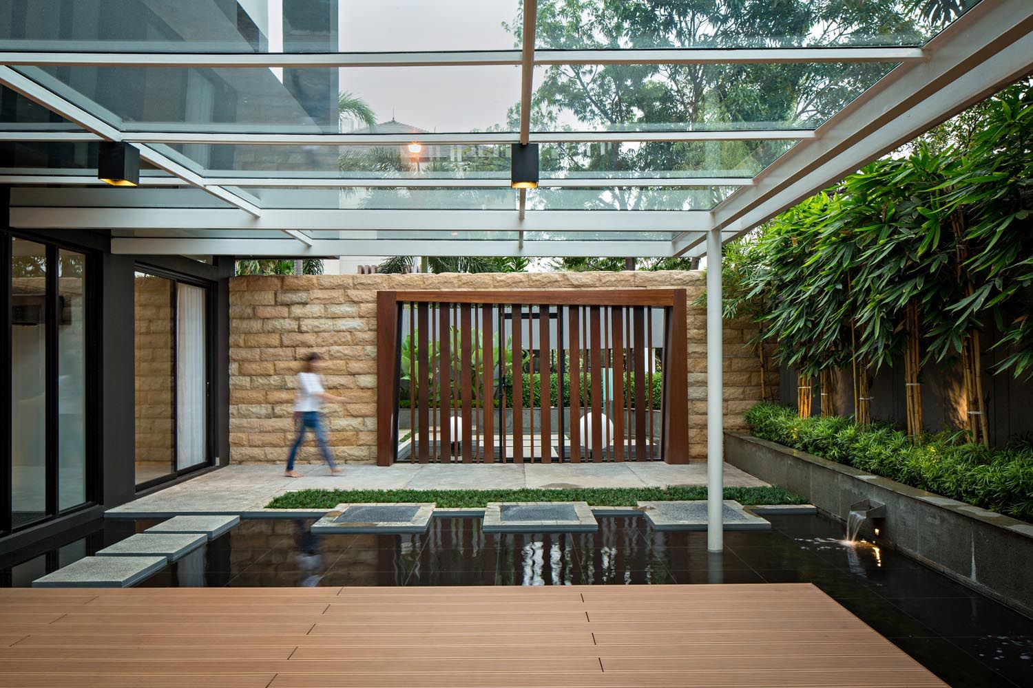 S+I House, DP+HS Architects DP+HS Architects Modern garden