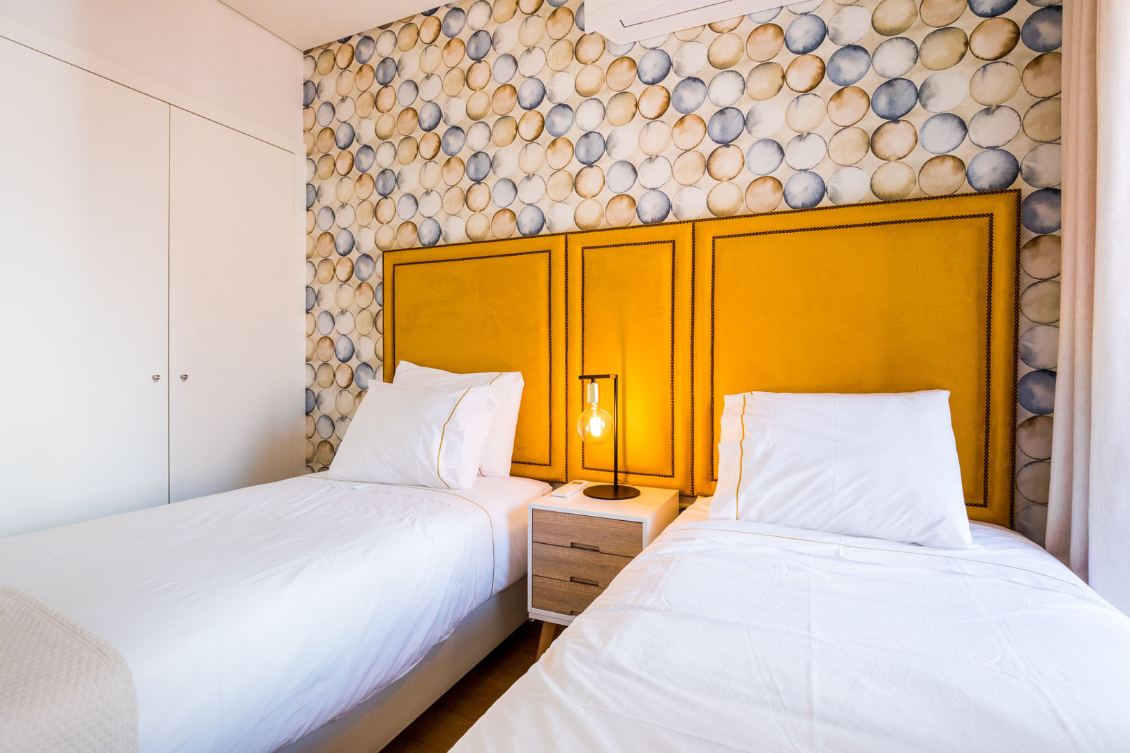 Bairro Alto - Apartamento T2, Sizz Design Sizz Design Camera da letto in stile scandinavo