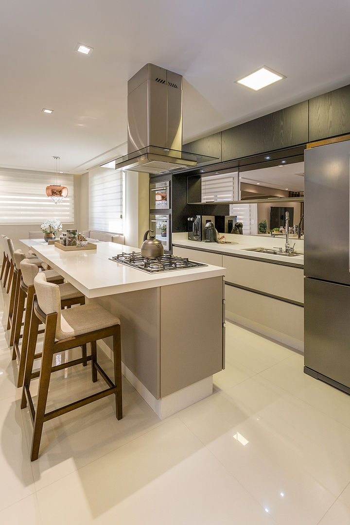 Apartamento Casal - Florianópolis, Juliana Agner Arquitetura e Interiores Juliana Agner Arquitetura e Interiores Modern kitchen