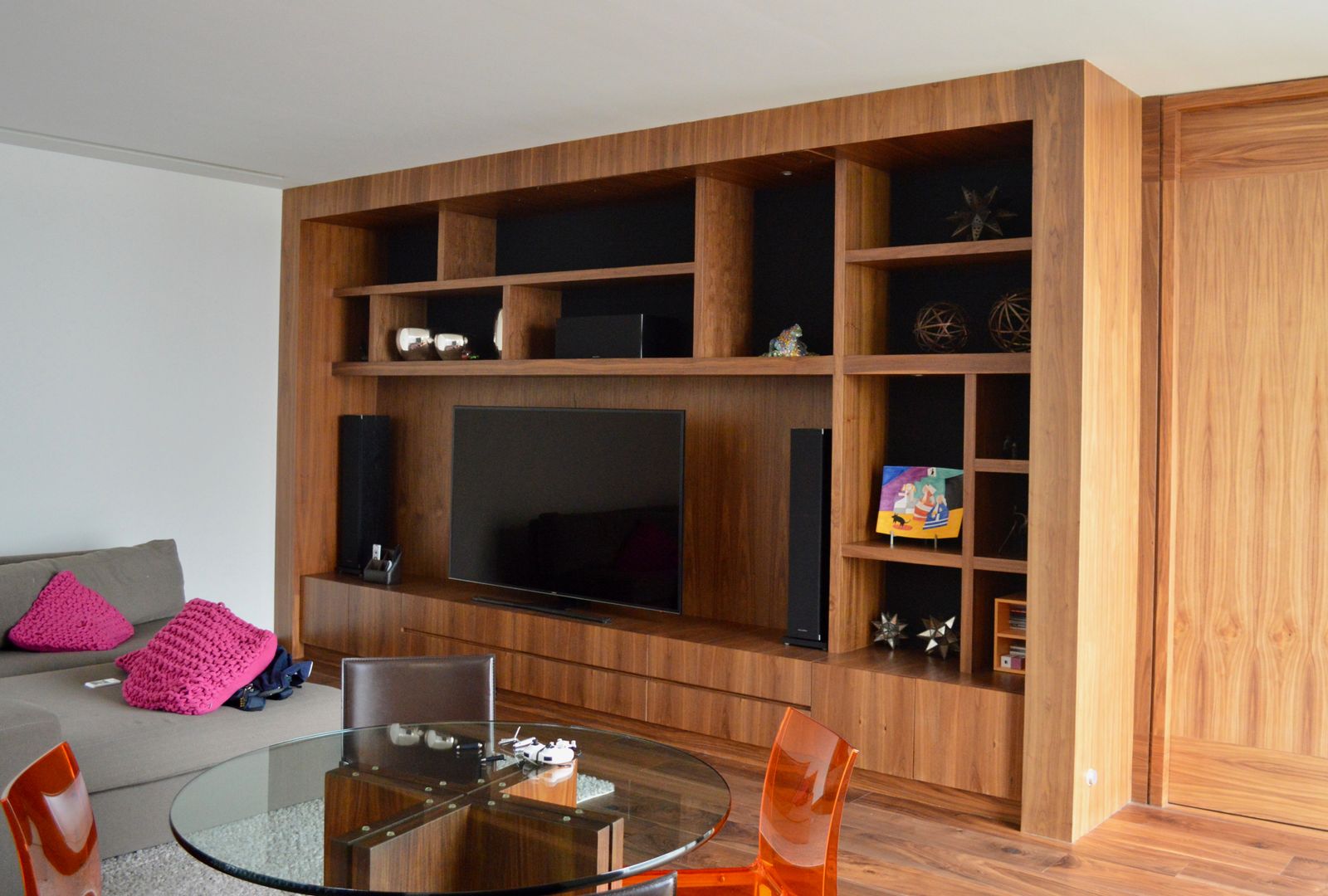 4 ventajas de tener un mueble de TV moderno