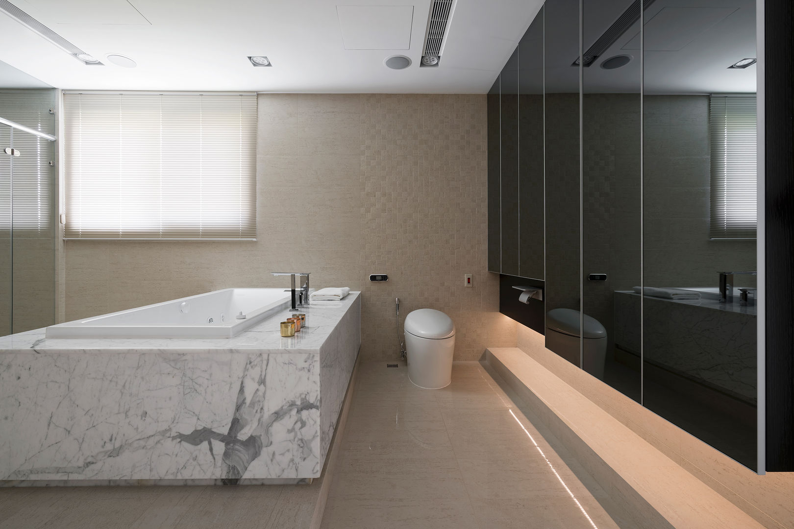 MASTER ROOM Nestho studio Modern bathroom