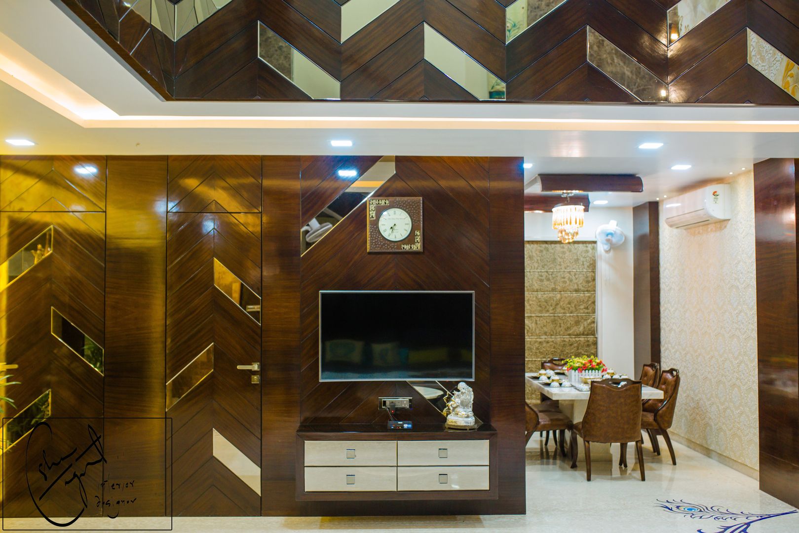 Goel's, Aanandam World City, Raipur, ES Designs ES Designs Salones de estilo moderno