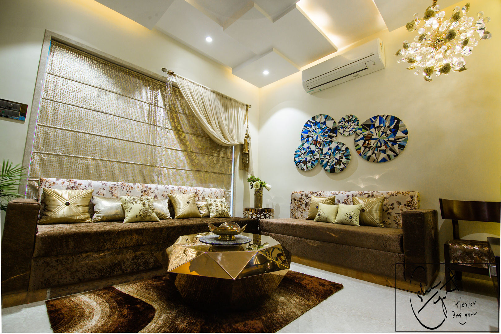 Goel's, Aanandam World City, Raipur, ES Designs ES Designs Modern living room