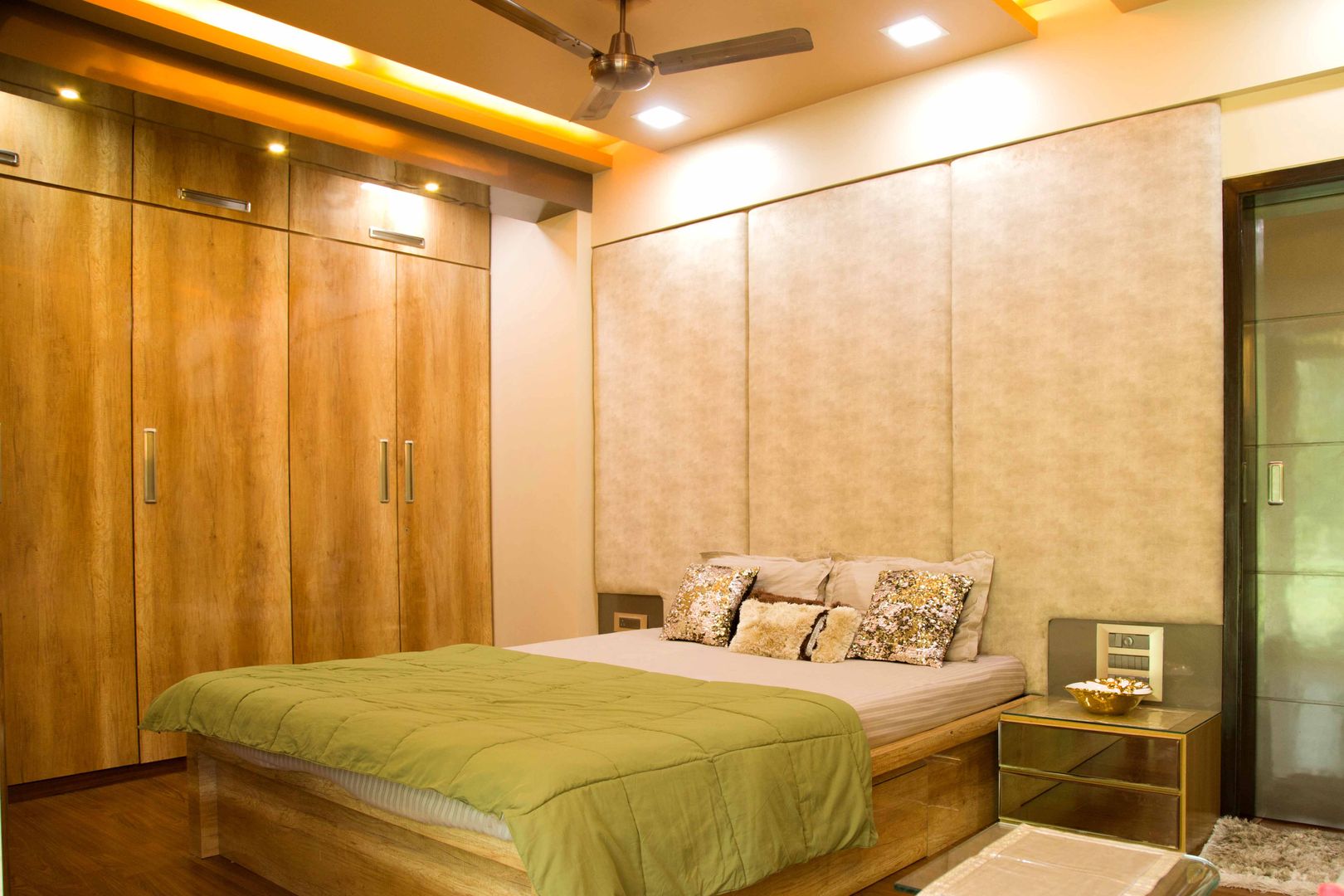 Ms. Suman, Chembur, Aesthetica Aesthetica Modern style bathrooms