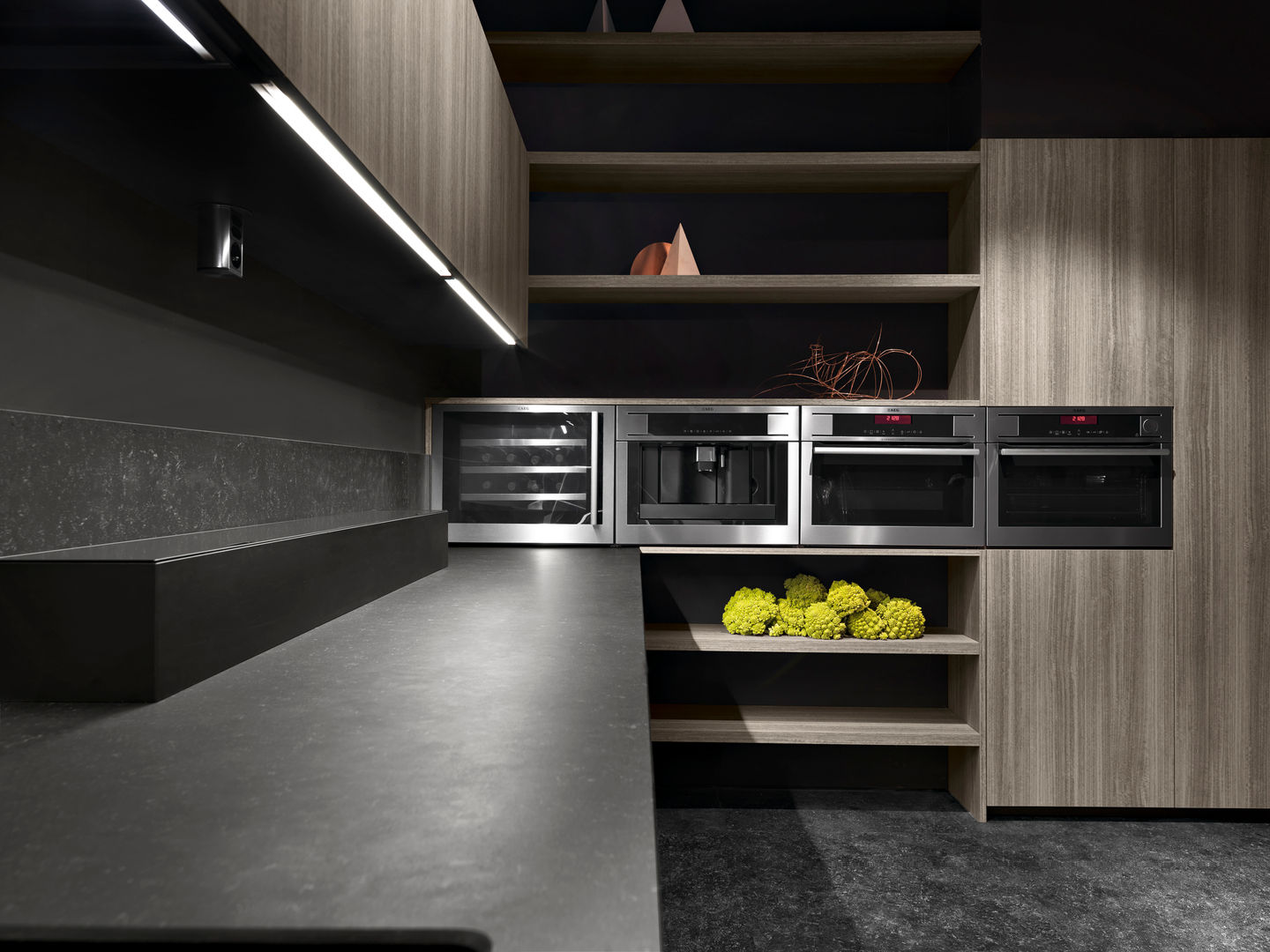 Binova Bluna , BINOVA MILANO BINOVA MILANO Modern kitchen