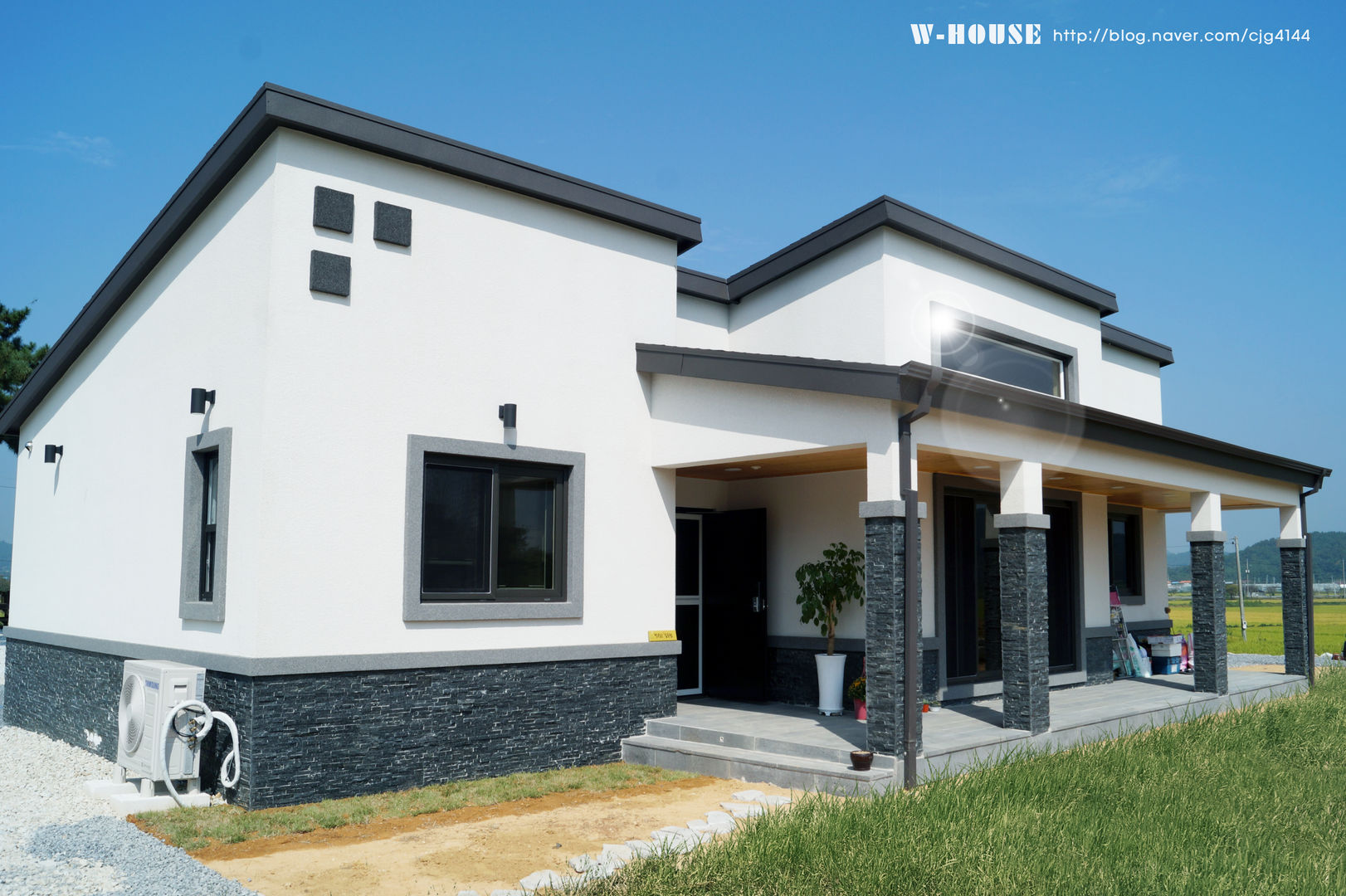 서천 8호 35평형 ALC전원주택, W-HOUSE W-HOUSE Casas do campo e fazendas Concreto