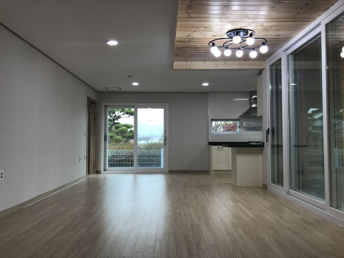 논산 연산 문화마을 _ 완공, indie archi indie archi Modern living room