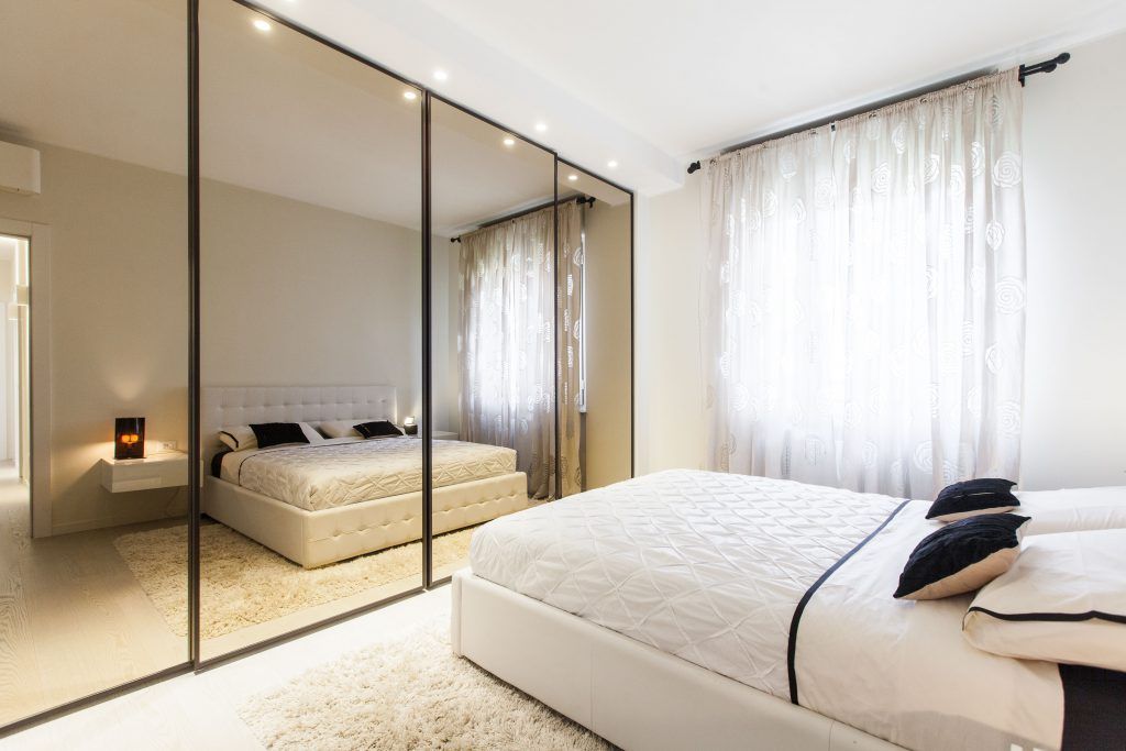 Un appartamento rinnovato da zero, CLM Arredamento CLM Arredamento Modern style bedroom