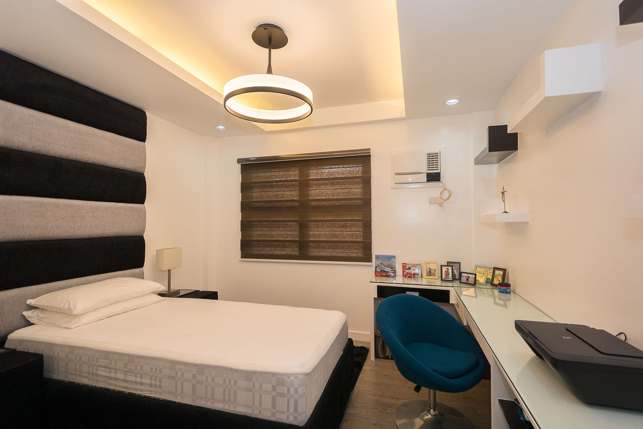 Tagaytay Southridge Estates, TG Designing Corner TG Designing Corner Kamar Tidur Modern