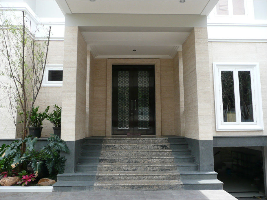 LINDA PONDOK INDAH, sony architect studio sony architect studio Modern style doors