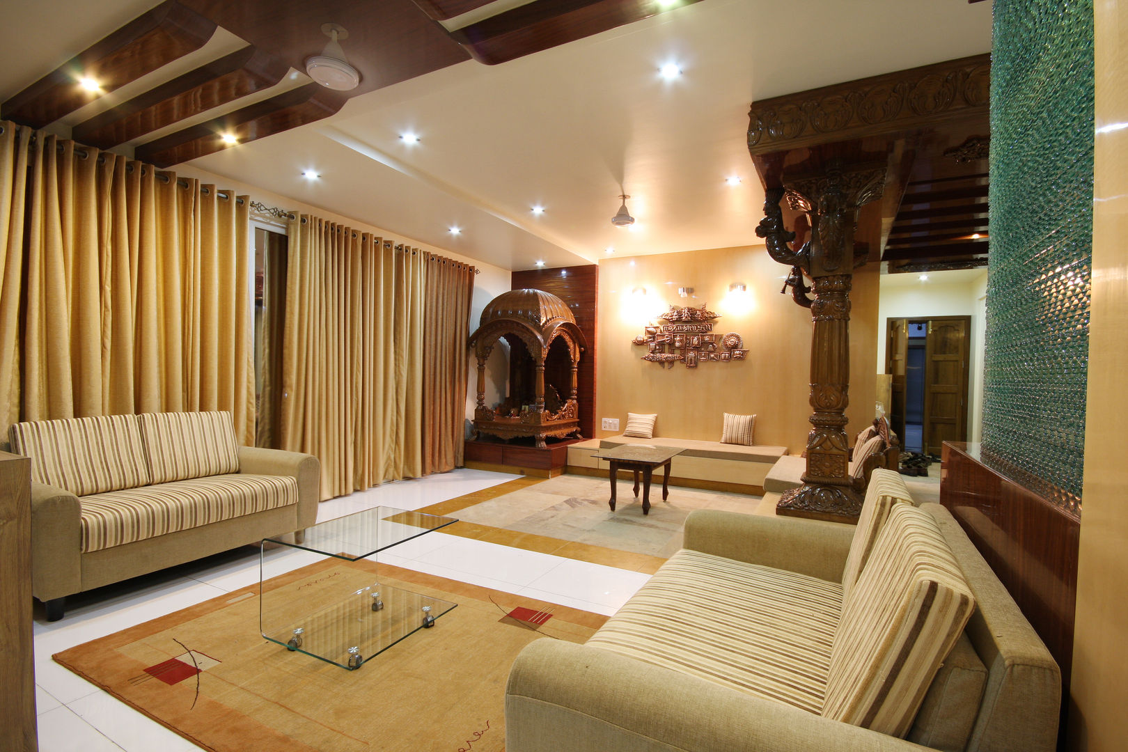 Residence - Shriniwas J. M. Pune. Spaceefixs Modern living room