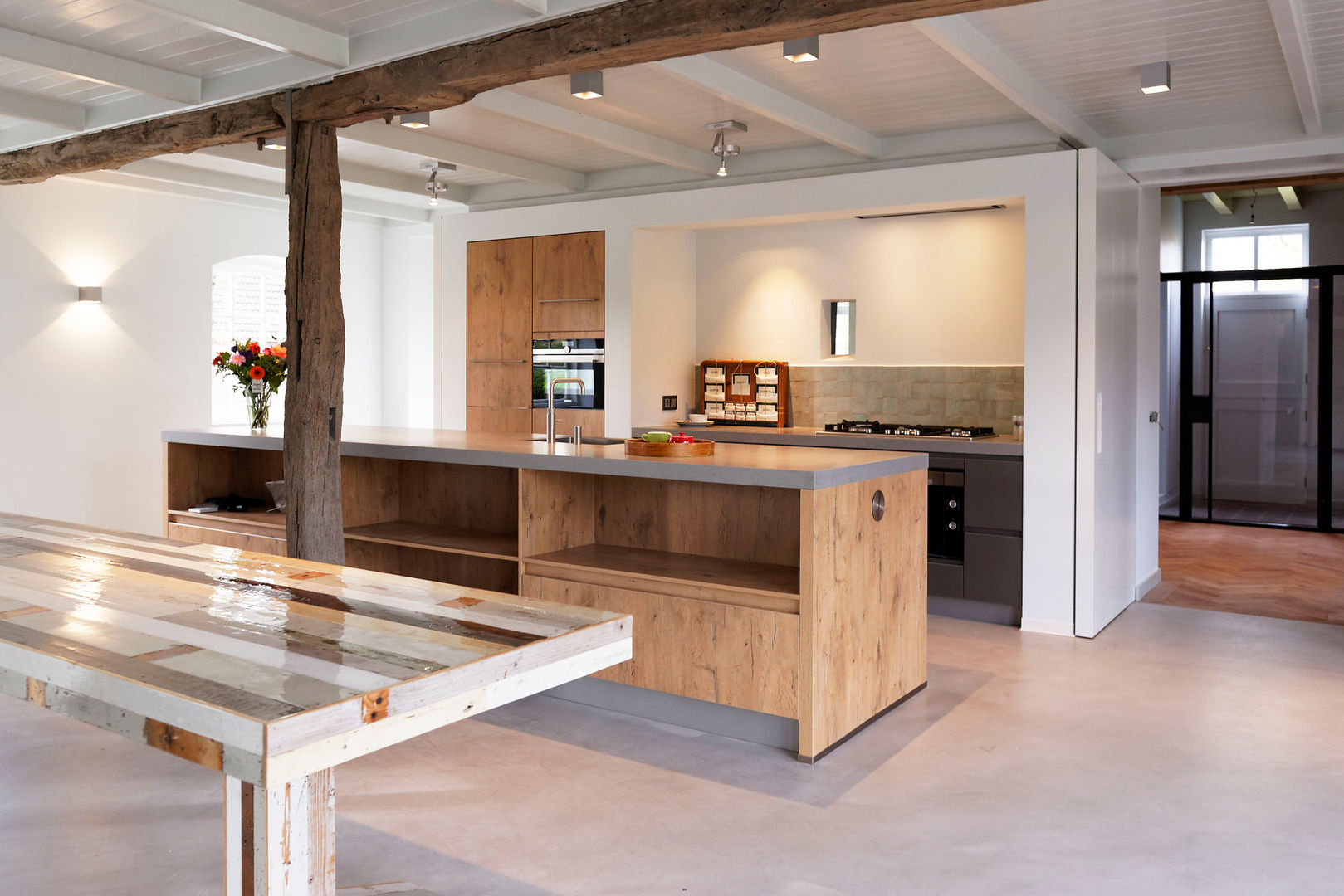 Boerderij Eikendaal eigentijds verbouwd, ODM architecten - erfgoed & architectuur ODM architecten - erfgoed & architectuur Cocinas de estilo rural Madera Acabado en madera