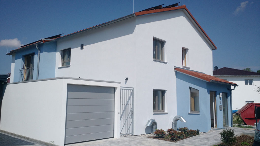 Energieautarkes 2-Familienhaus - heute schon an morgen gedacht, wir leben haus - Bauunternehmen in Bayern wir leben haus - Bauunternehmen in Bayern Rumah pasif