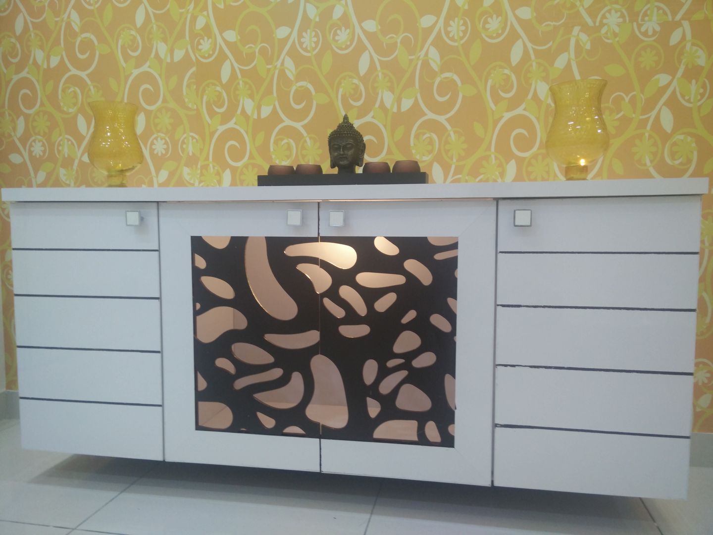 Puja Console unit Enrich Interiors & Decors Modern style bedroom Plywood Wardrobes & closets