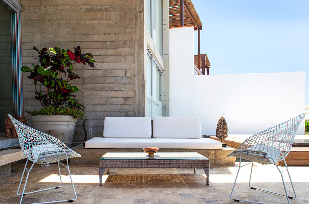 CASA TERRAZA, Chetecortés Chetecortés Balcones y terrazas de estilo moderno