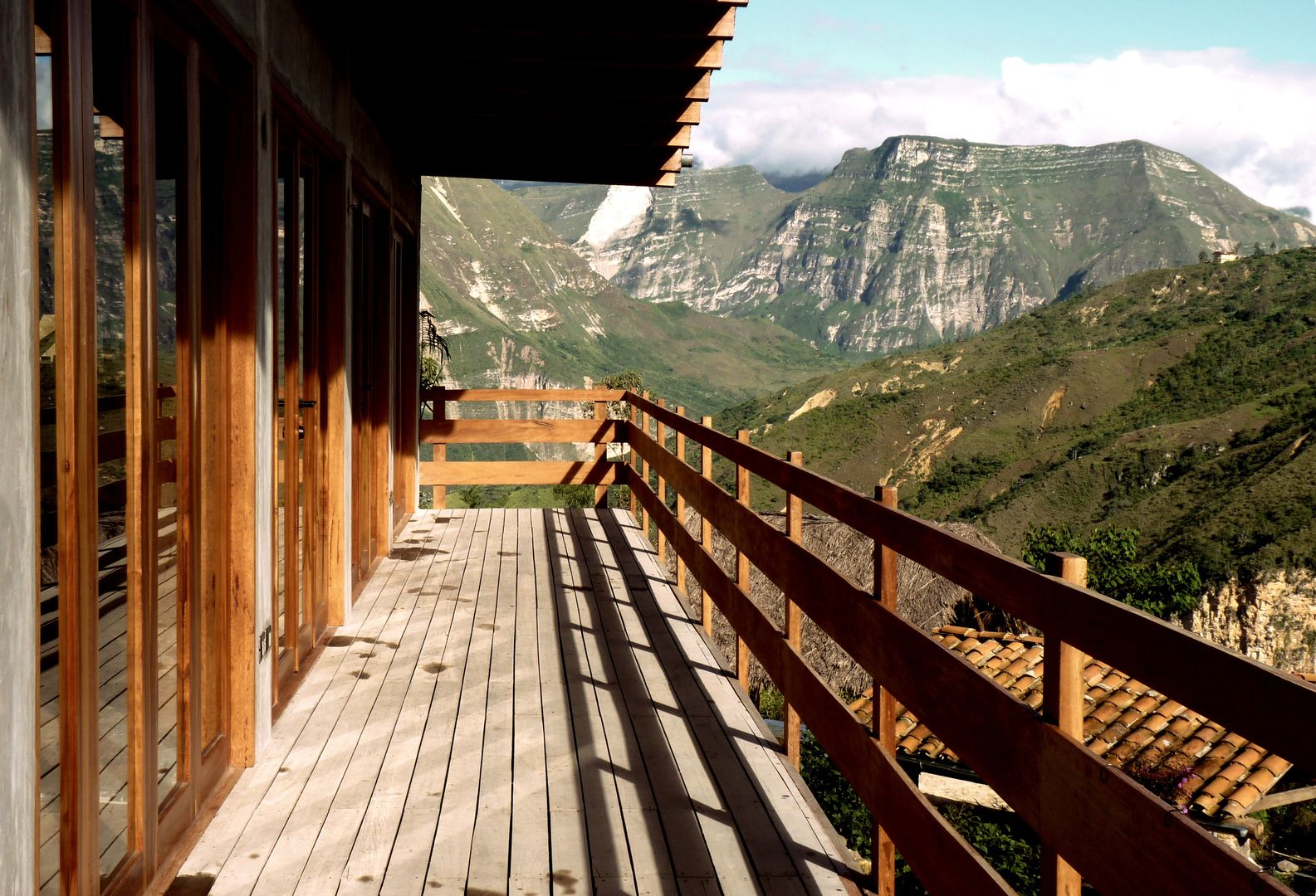 TERRAZA homify Balcones y terrazas rústicos Madera Acabado en madera