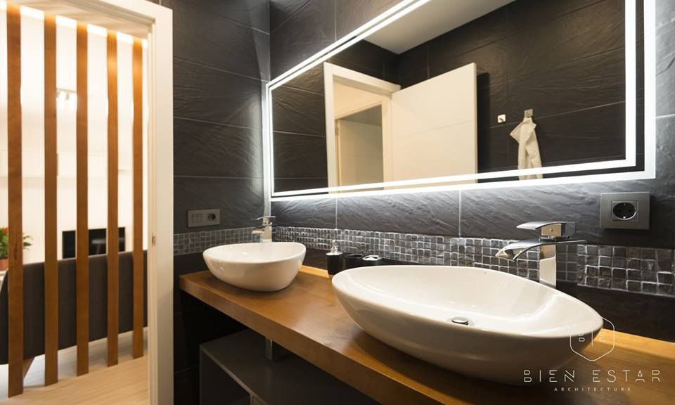 Renovacion Piso, Bien Estar Architecture Bien Estar Architecture Scandinavian style bathrooms