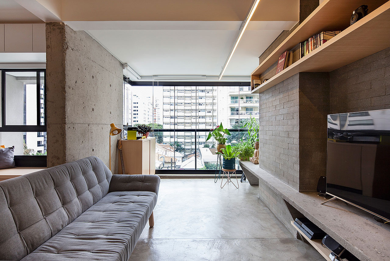 Piso da sala de estar em cimento queimado ODVO Arquitetura e Urbanismo Salas de estar modernas sala de estar,reforma,cimento queimado,conceito aberto,conceito integrado