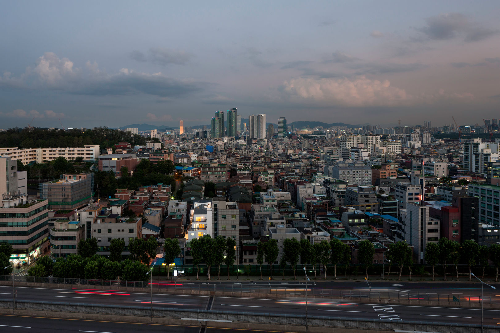 성산동 고양이집, 에이오에이 아키텍츠 건축사사무소 (aoa architects) 에이오에이 아키텍츠 건축사사무소 (aoa architects) Multi-Family house