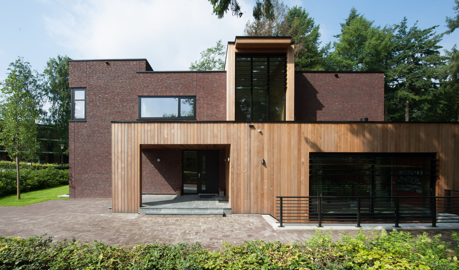 Moderne woning in Apeldoorn, Architectenbureau Atelier3 Architectenbureau Atelier3 別墅 石器