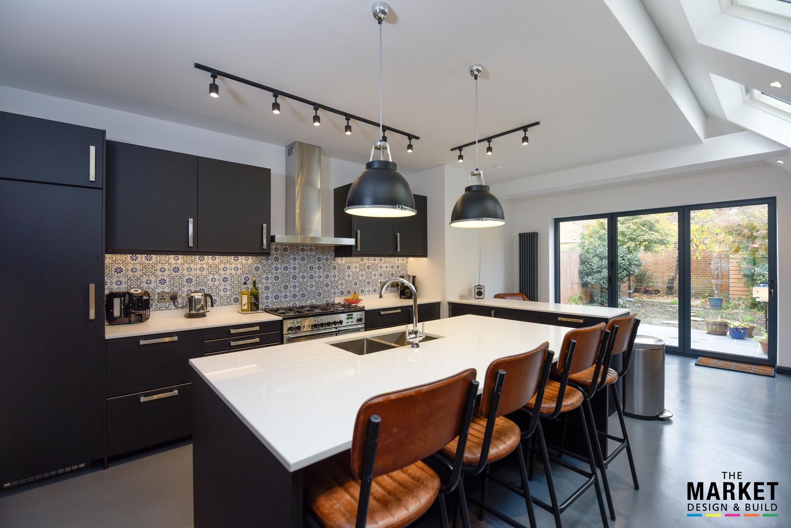 Twickenham Extension, Loft Conversion & Refurb, The Market Design & Build The Market Design & Build Cocinas de estilo moderno