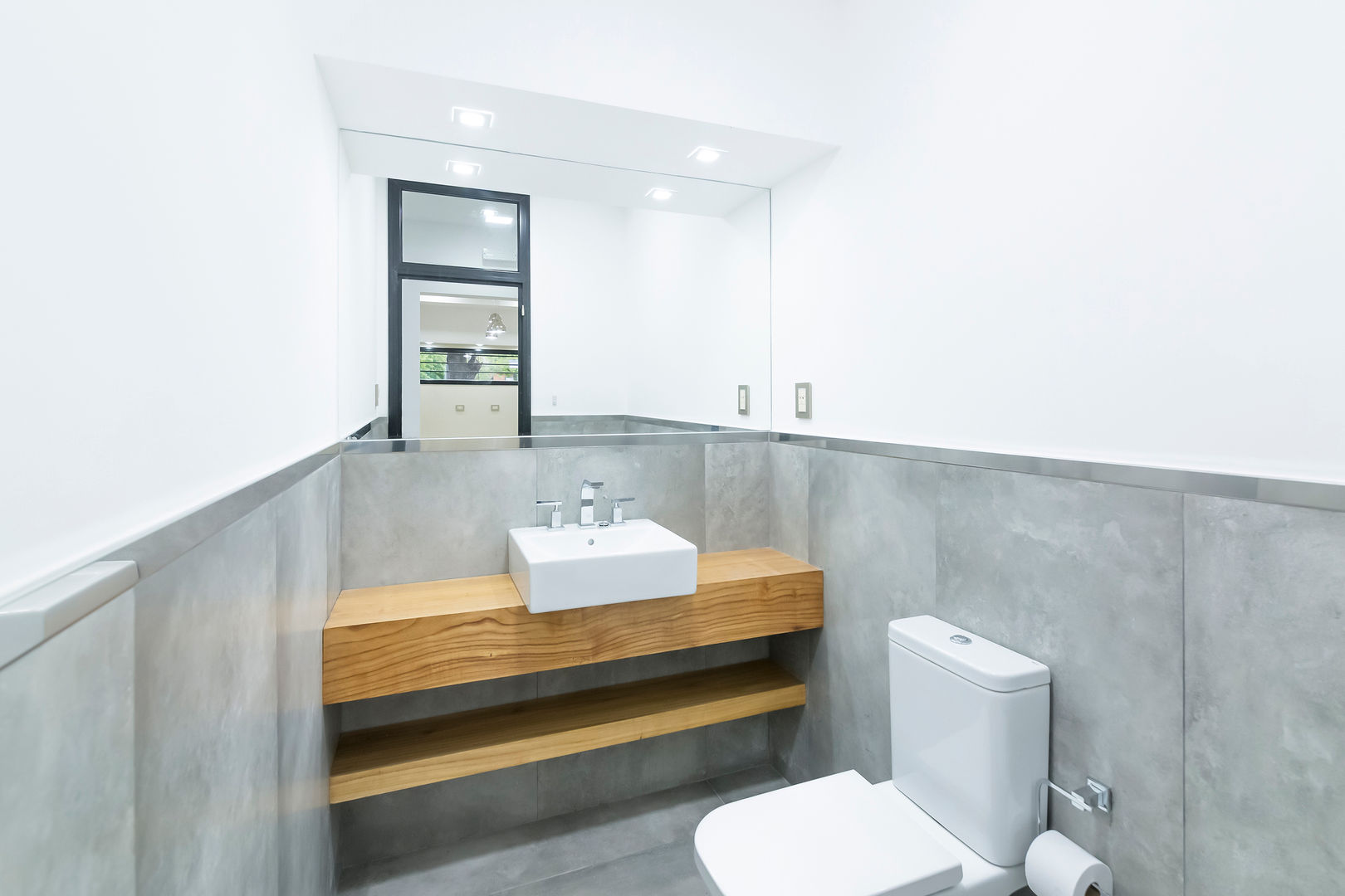 homify Modern Banyo