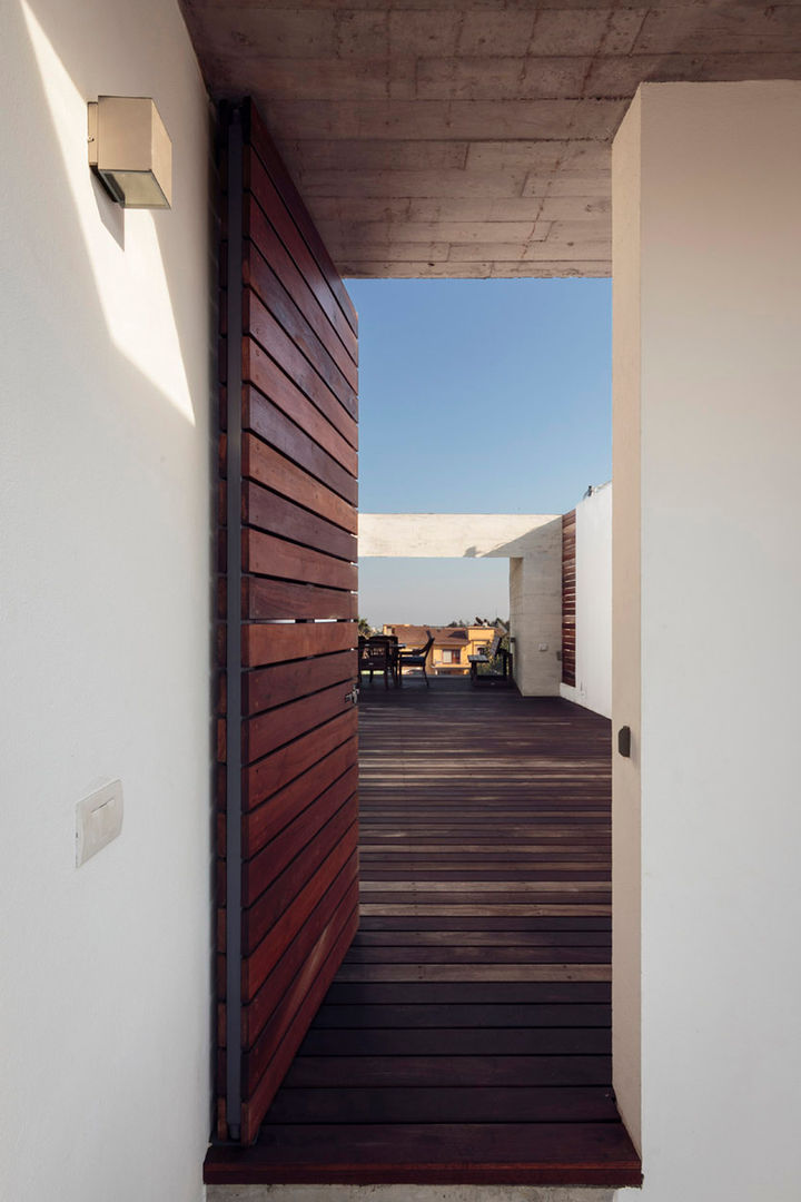 Edificio VH, BCA Taller de Diseño BCA Taller de Diseño Pasillos, vestíbulos y escaleras modernos