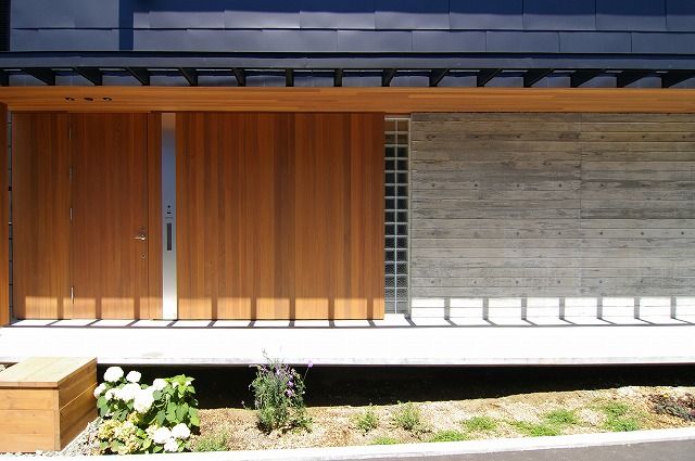 むこう山の家, 株式会社 ATELIER O2 株式会社 ATELIER O2 Modern Houses