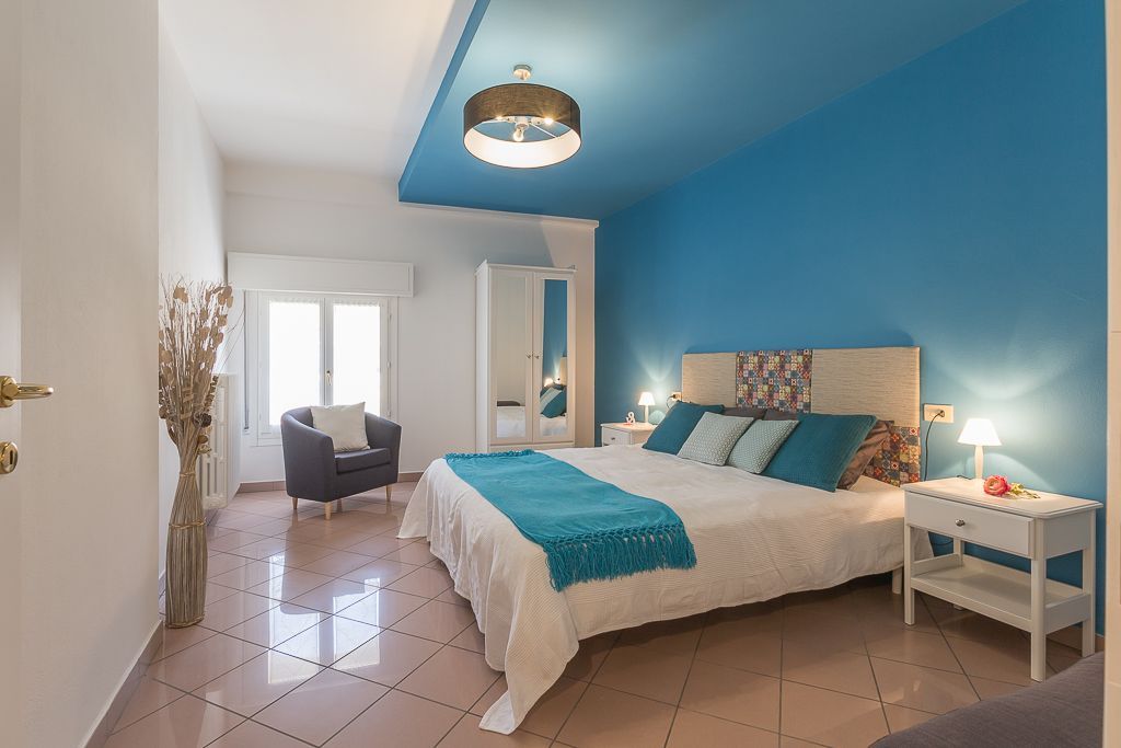 Appartamento Cigno Anna Leone Architetto Home Stager Camera da letto minimalista home staging,blu