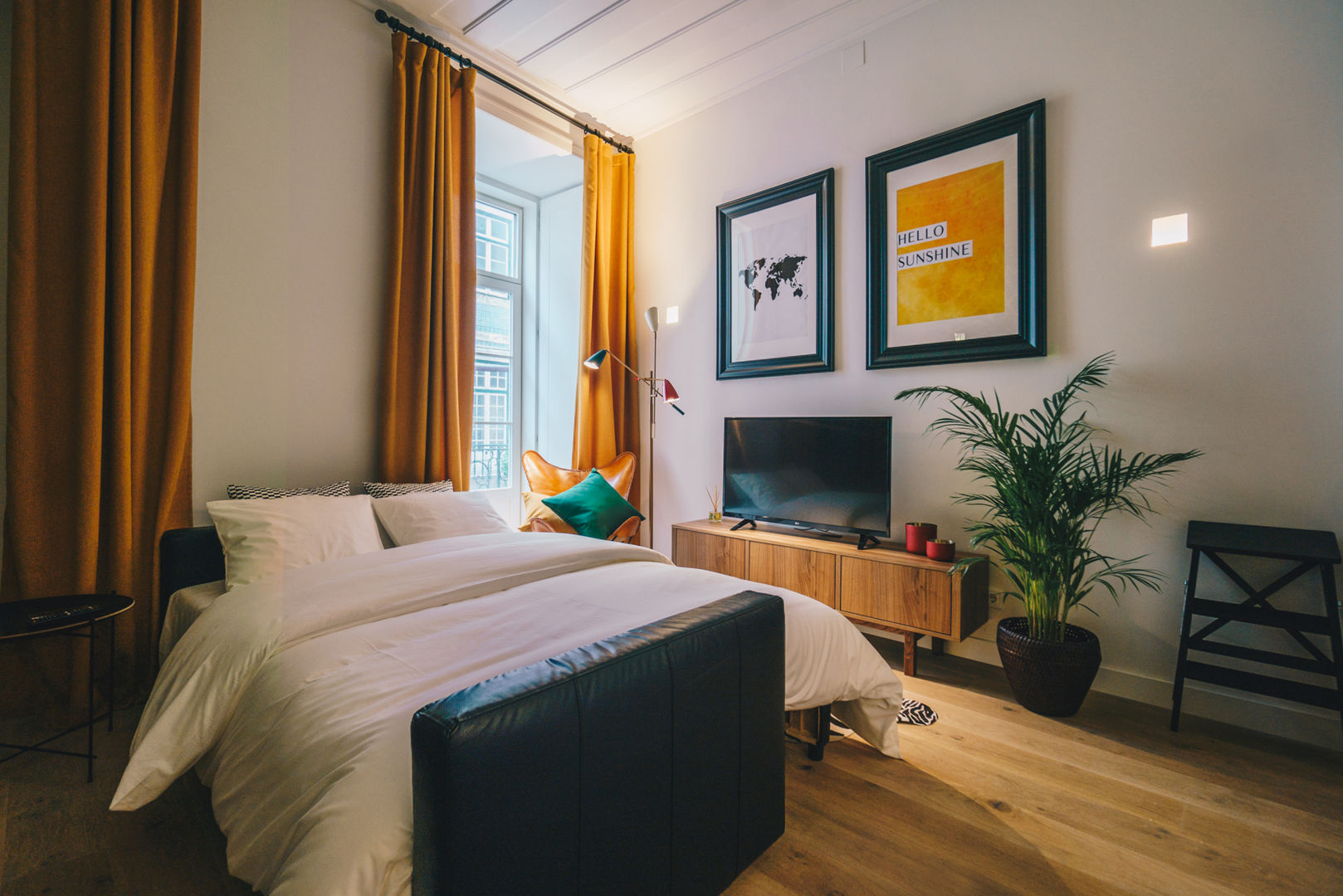 Apartamento T1 | Lisboa, YS PROJECT DESIGN YS PROJECT DESIGN Ruang Keluarga Tropis Sofas & armchairs