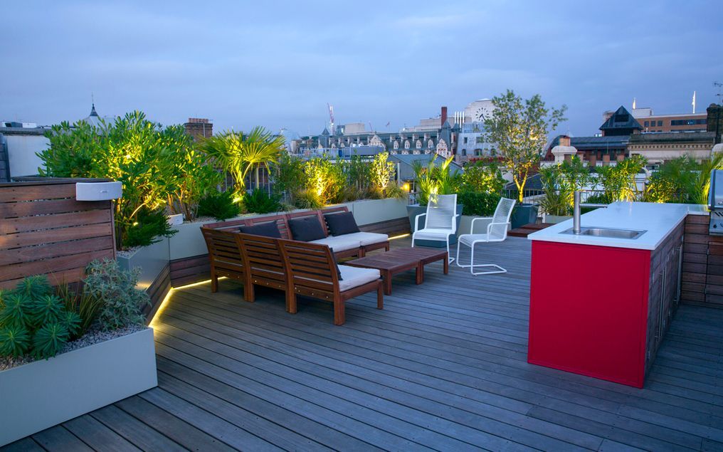 Roof terrace lifestyle, MyLandscapes MyLandscapes بلكونة أو شرفة roof,terrace,lifestyle,living,style,ideas,inspiration,modern,rooftop,garden,design