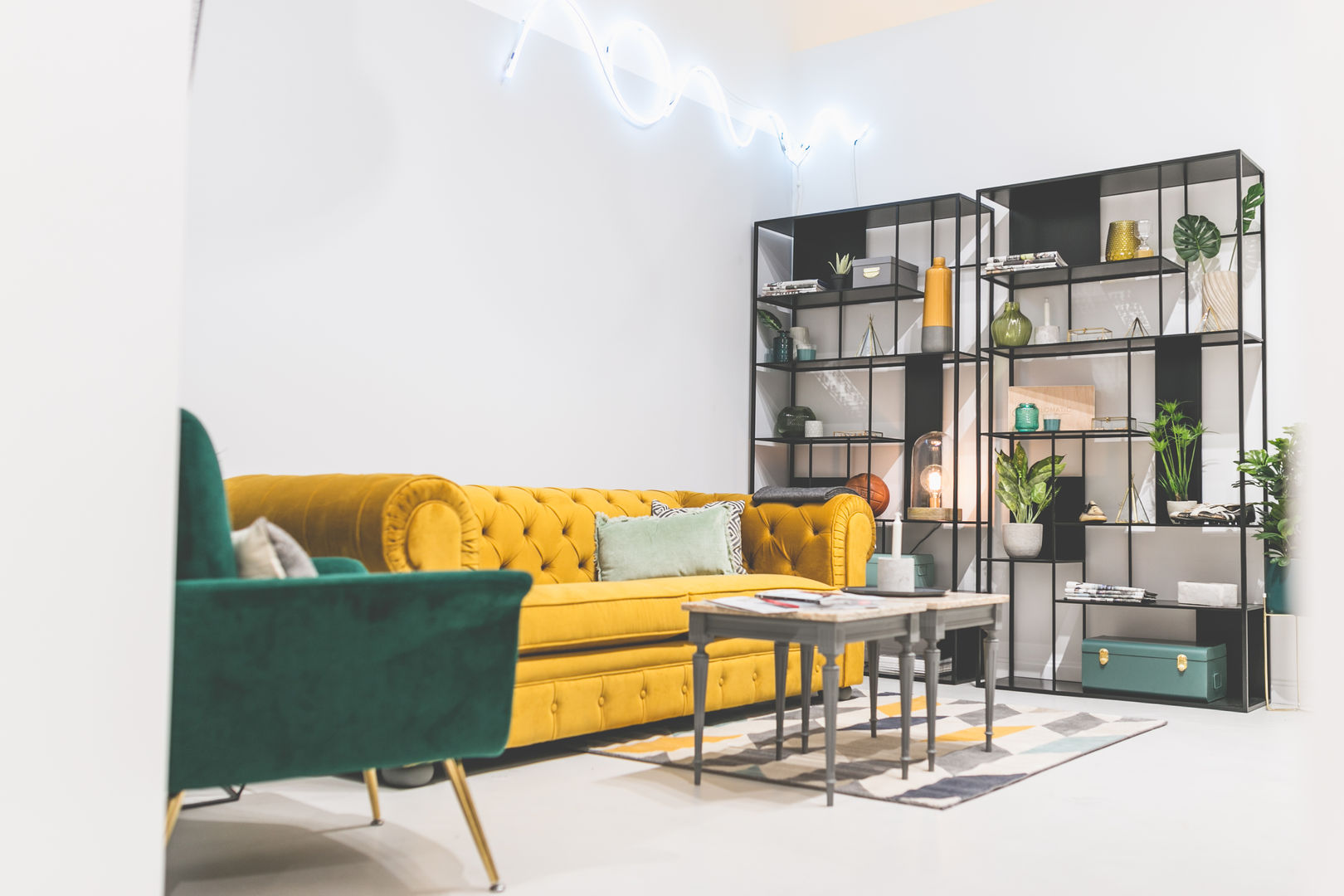 Interiorismo comercial | Tienda de moda en la Calle Velázquez (Madrid), Interioristas Lima y Lino, diseñadores y decoradores en Madrid Interioristas Lima y Lino, diseñadores y decoradores en Madrid مساحات تجارية محلات تجارية