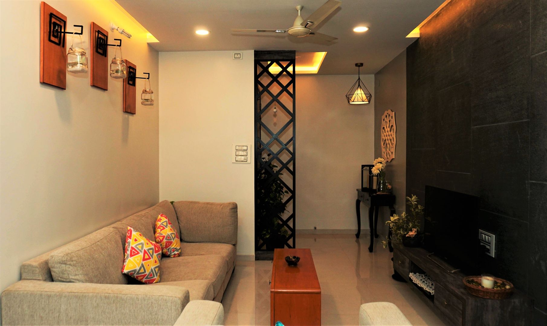2BHK, Ganga Glitz, Undri, Design Evolution Lab Design Evolution Lab Colonial style living room