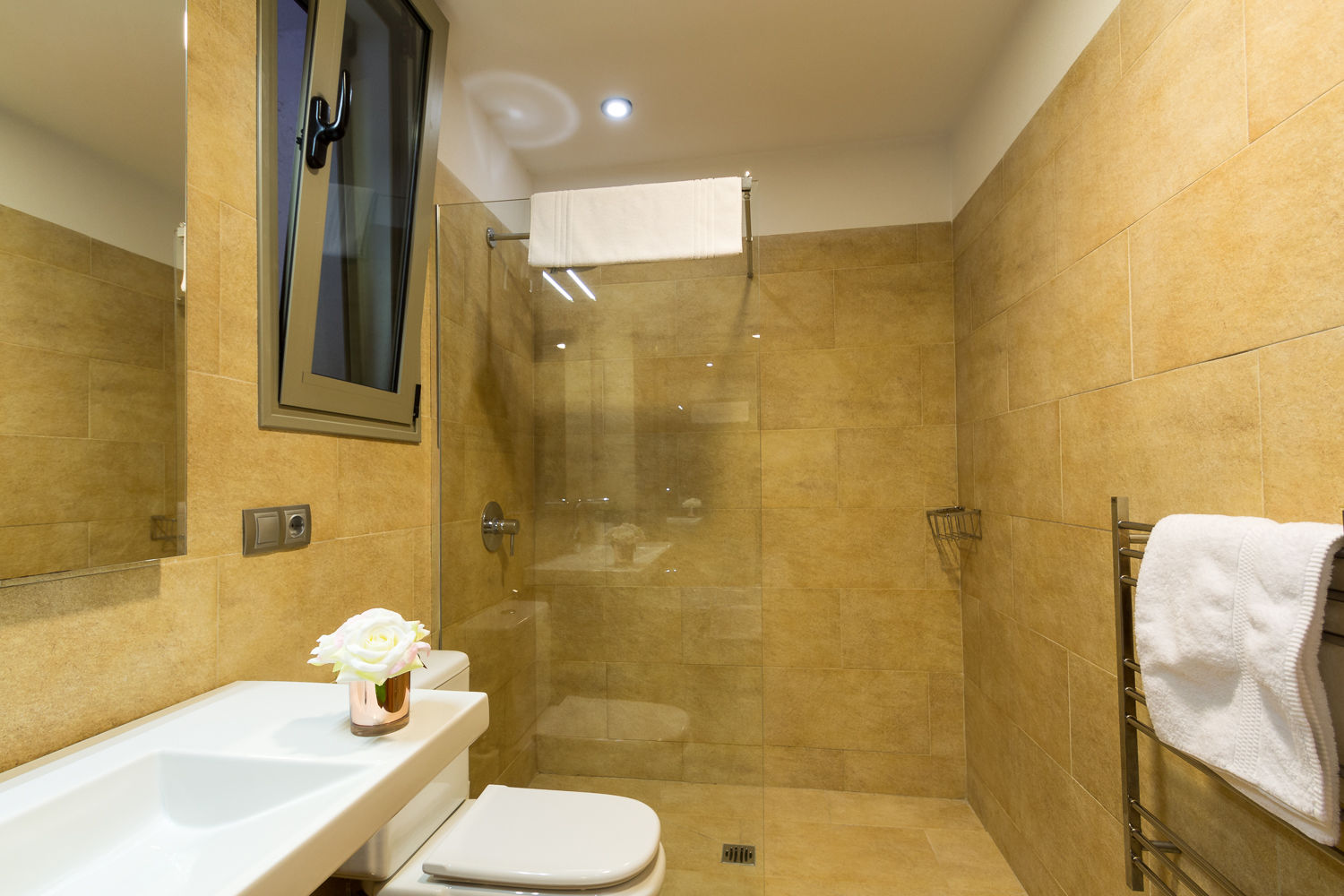 Cuarto de baño Home & Haus | Home Staging & Fotografía Baños de estilo mediterráneo
